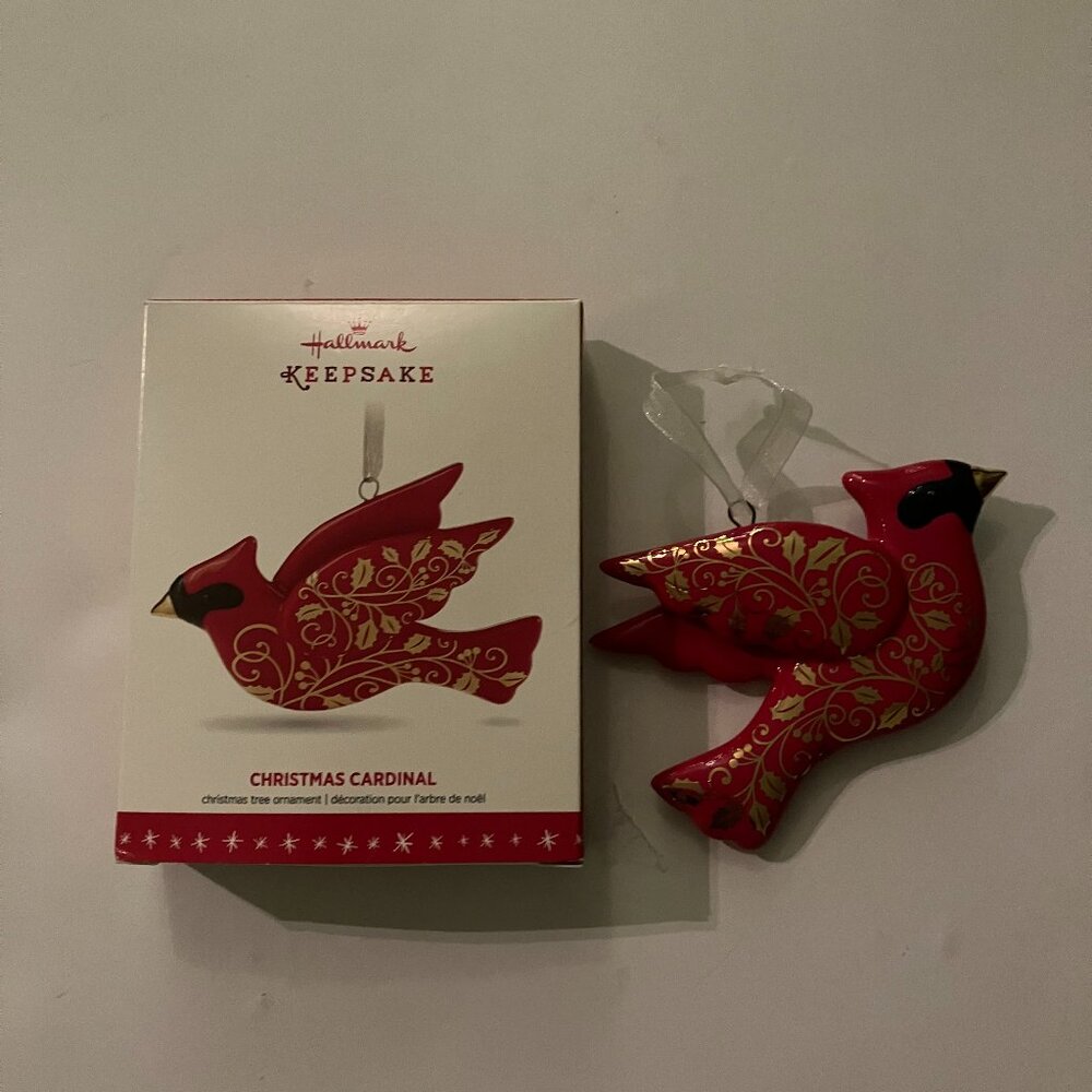 HALLMARK ORNAMENTS